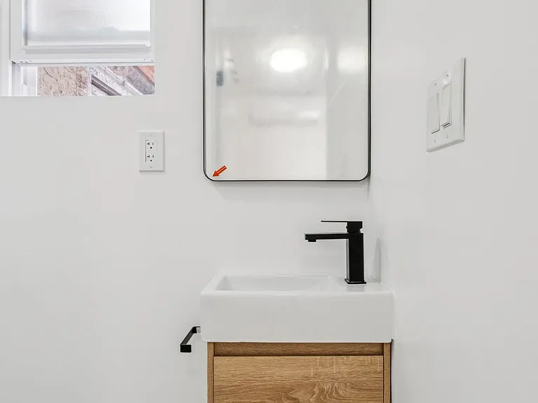 1223 Spruce St #3F — Photo 15