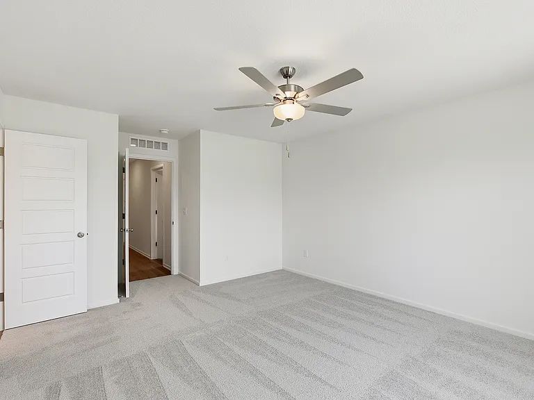 8724 SW Edgewater Dr — Photo 25