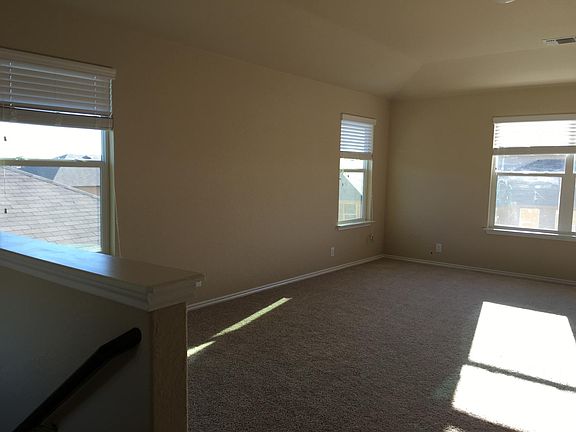 4th image of 9023 Washburn Ct