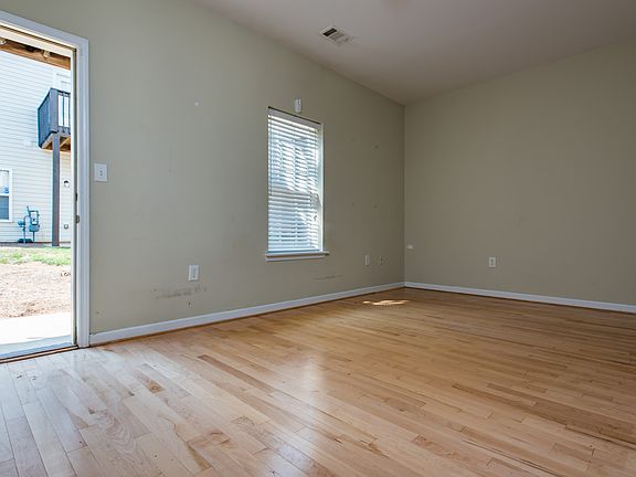 3rd image of 2374 Beaver Falls Dr