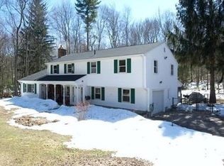 188 Ash St, Hopkinton, MA 01748