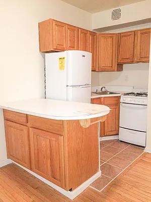 Rented by Keller Williams NYC | media 10