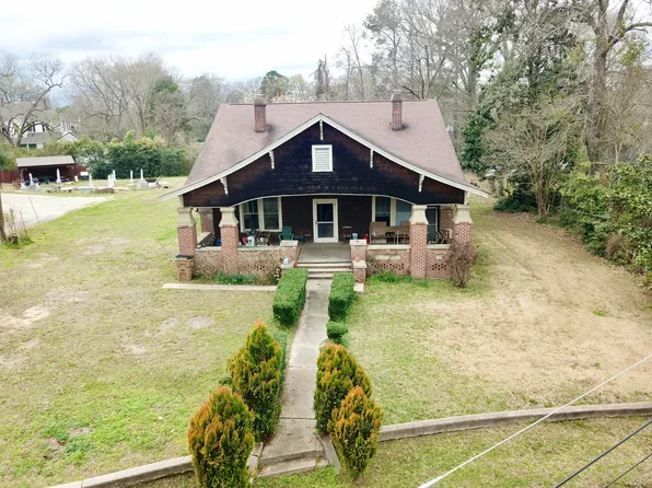 313 Lynch St, Edgefield, SC 29824