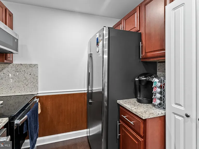 8113 Loving Forest Ct — Photo 20