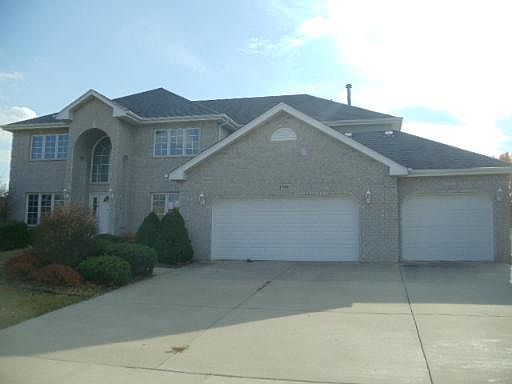 1st image of 12061 Magnolia Ln