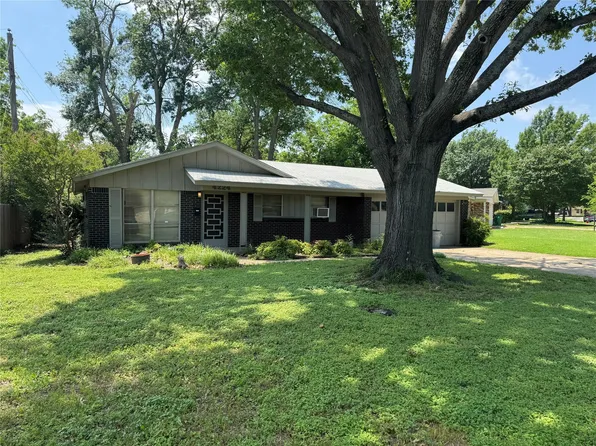 4224 Field St, Fort Worth, TX 76117