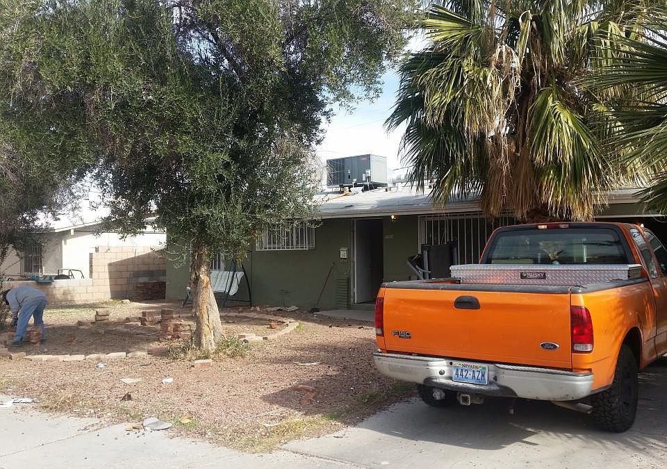 1st image of 106 Cervantes St