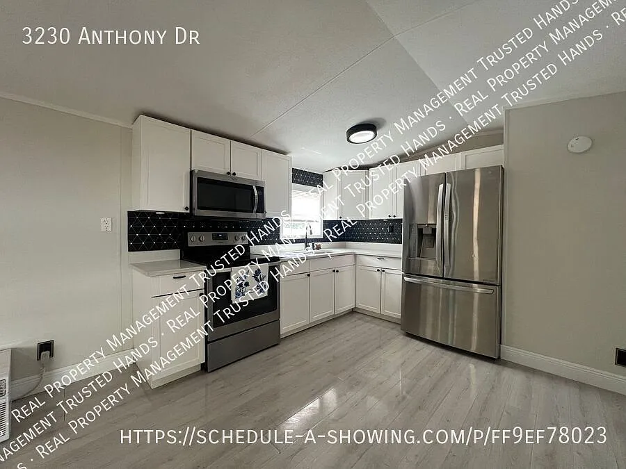Charming Updated 3-Bedroom Home Near Lake Nona Move-In Ready! — Photo 4
