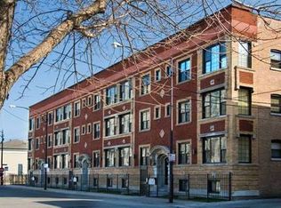 973 E 61st St #1, Chicago, IL 60637