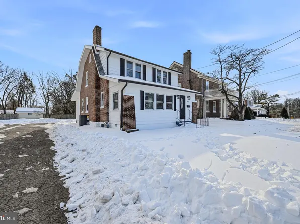 208 Capitol Trl, Newark, DE 19711