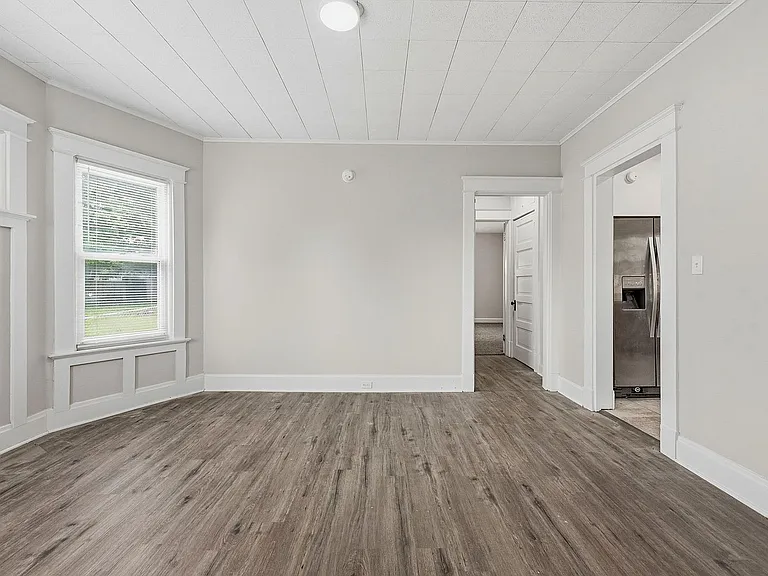 3713 Frances Ave — Photo 17