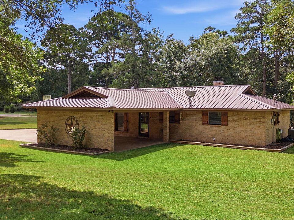 1st image of 813 El Camino Dr