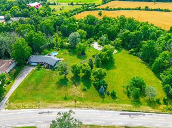 864 Caistorville Rd, West Lincoln, ON N0A 1C0