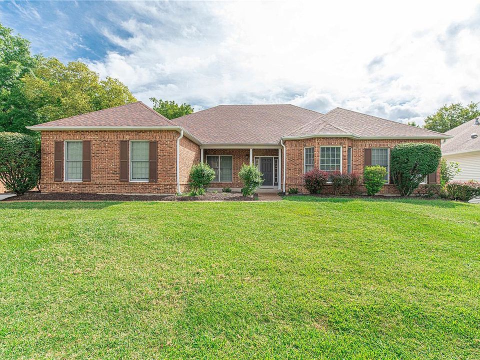318 Cookshire Ln, Chesterfield, MO 63017 Zillow