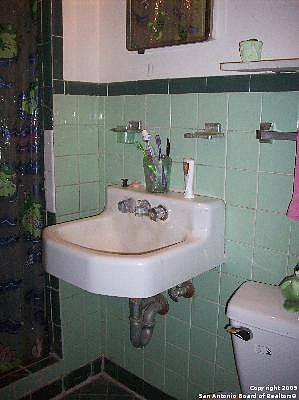 5th image of 218A SAIPAN PL
