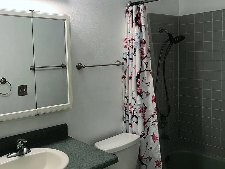 1531 Northview Dr — Photo 11