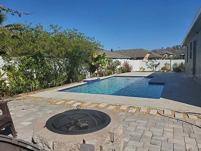 1507 Angler Ave — Photo 13
