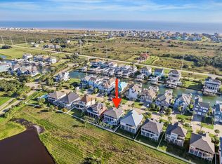 13522 Windlass Cir, Galveston, TX 77554