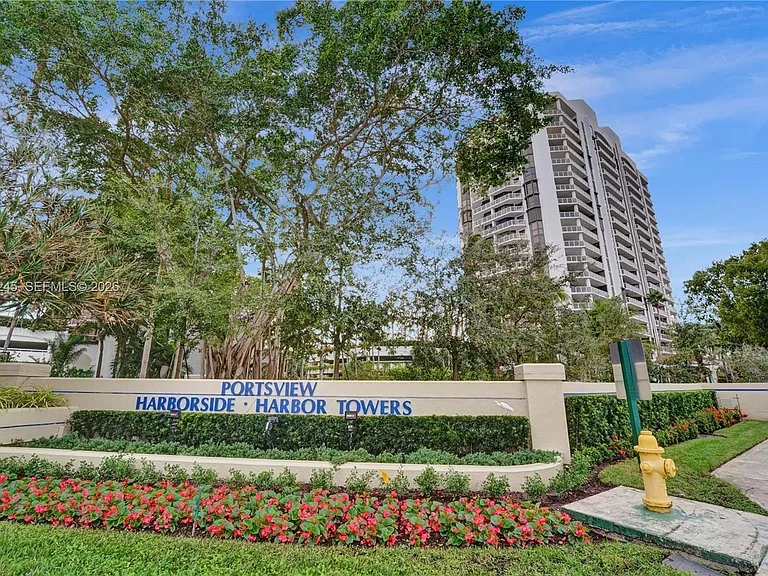 3600 Yacht Club Dr #904 — Photo 70