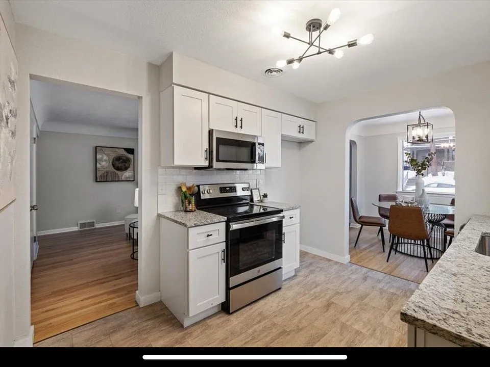 1114 W 12th Ave #1