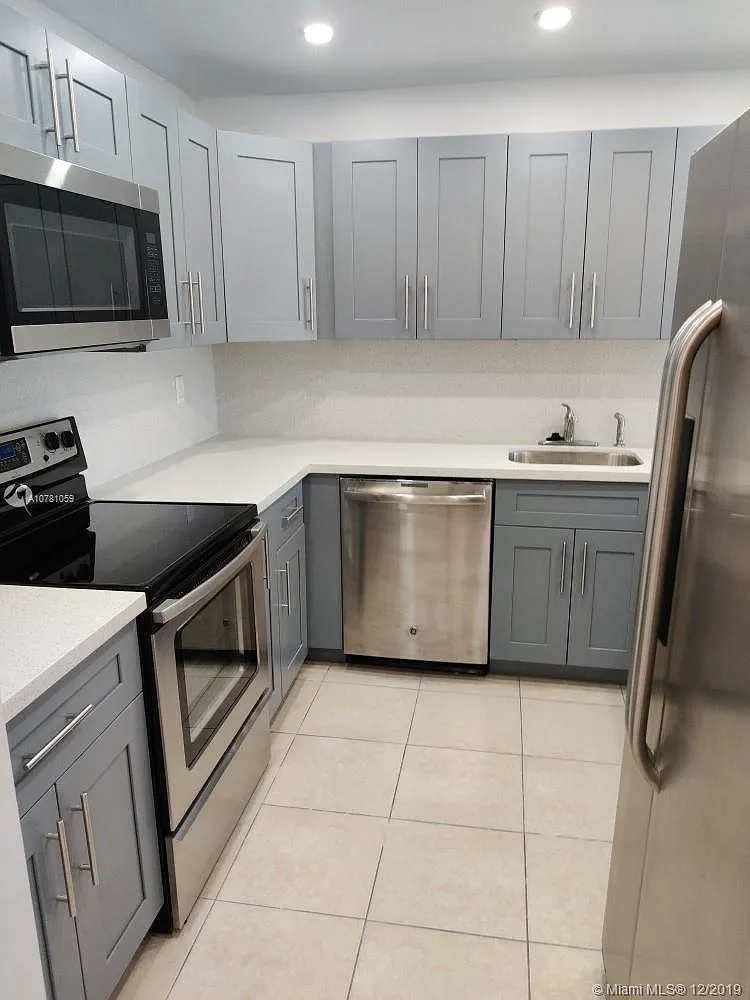 1 bed, 870 sqft, $1,850 — Photo 1