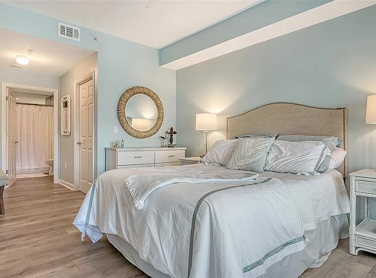 750 N Tamiami Trl #304 — Photo 22