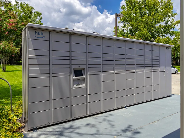 Enjoy the ease of convenient package retrieval with our Amazon HUB package lockers.