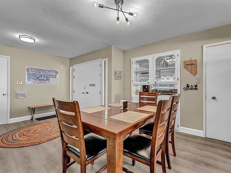 1490 Foster Dr — Photo 21