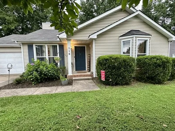 118 Shady Maple Dr, Clarksville, TN 37043