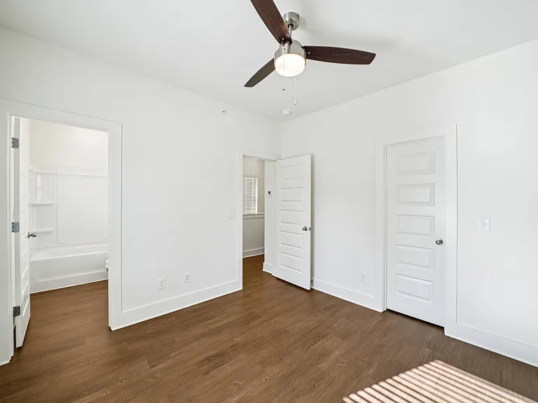 Turnberry Park Apartments and Homes — Photo 114