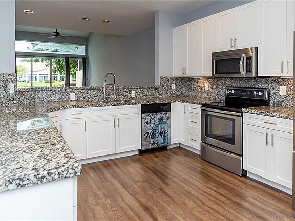 5th image of 5158 Madison Lakes Cir W