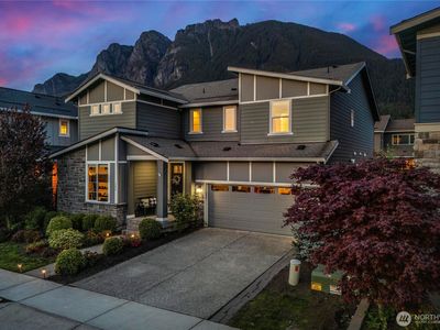 386 Zemp Way NE, North Bend, WA, 98045