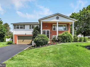 2134 Huntington Rd, Dover, PA 17315