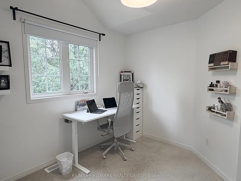 304 Applecross Cres — Photo 16