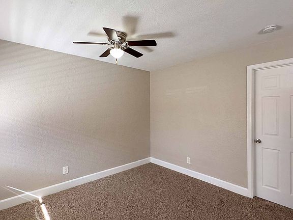 3rd image of 2707 Highland Ave APT 8