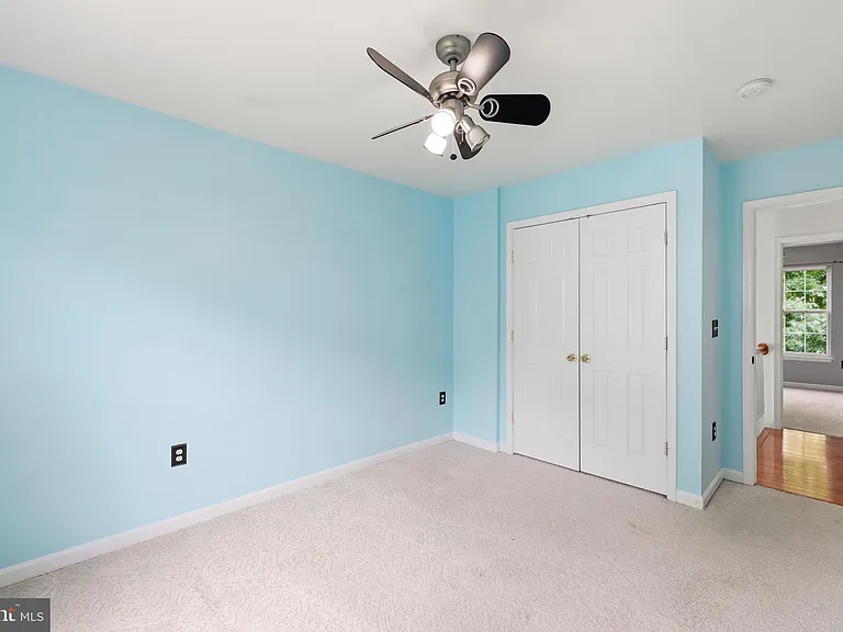 2917 Markhams Grant Dr — Photo 48
