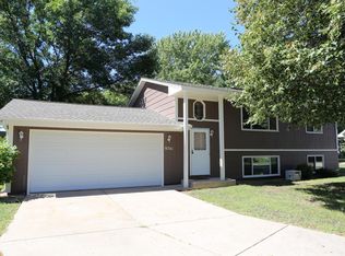 9741 97th Pl N, Maple Grove, MN 55369