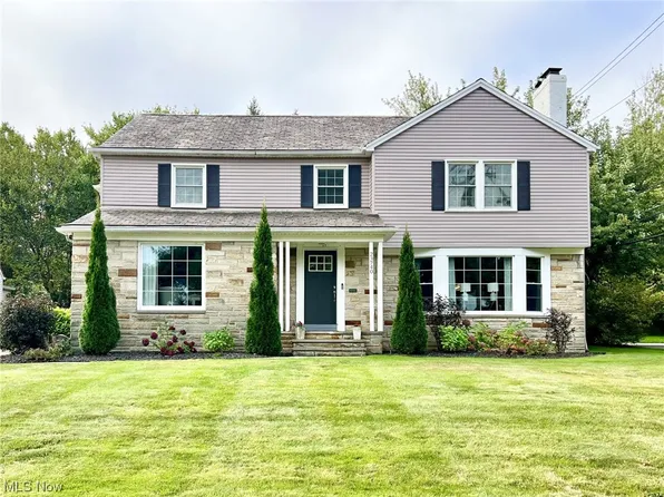 23740 Shelburne Rd, Shaker Heights, OH 44122