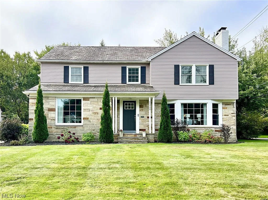 23740 Shelburne Rd photo 1