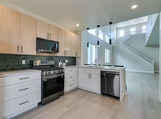 9525 Parvin St, Las Vegas, NV 89123