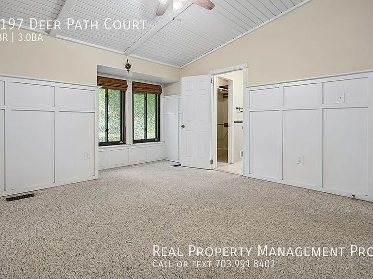 6197 Deer Path Ct — Photo 17