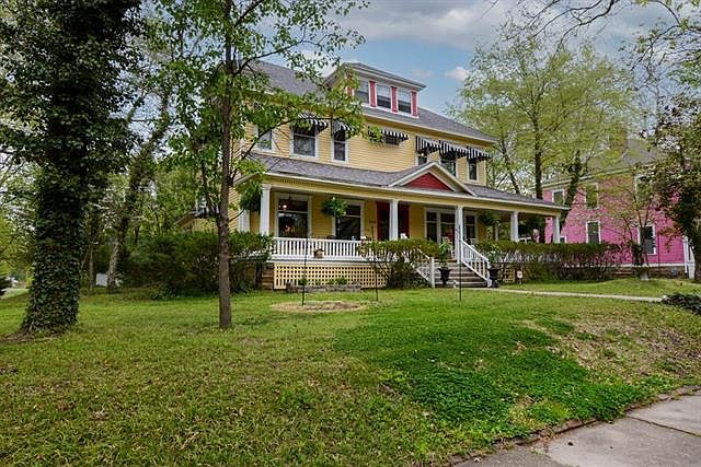 1st image of 608 W Euclid St