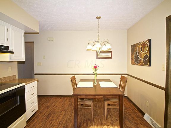 5th image of 5396 Aqua St