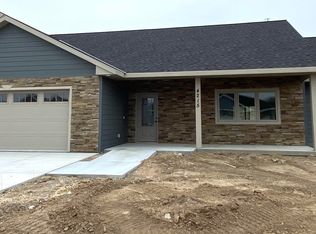 4215 10th Ave, Kearney, NE 68845