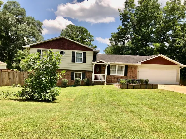 1599 Idlehour Dr, Tucker, GA 30084