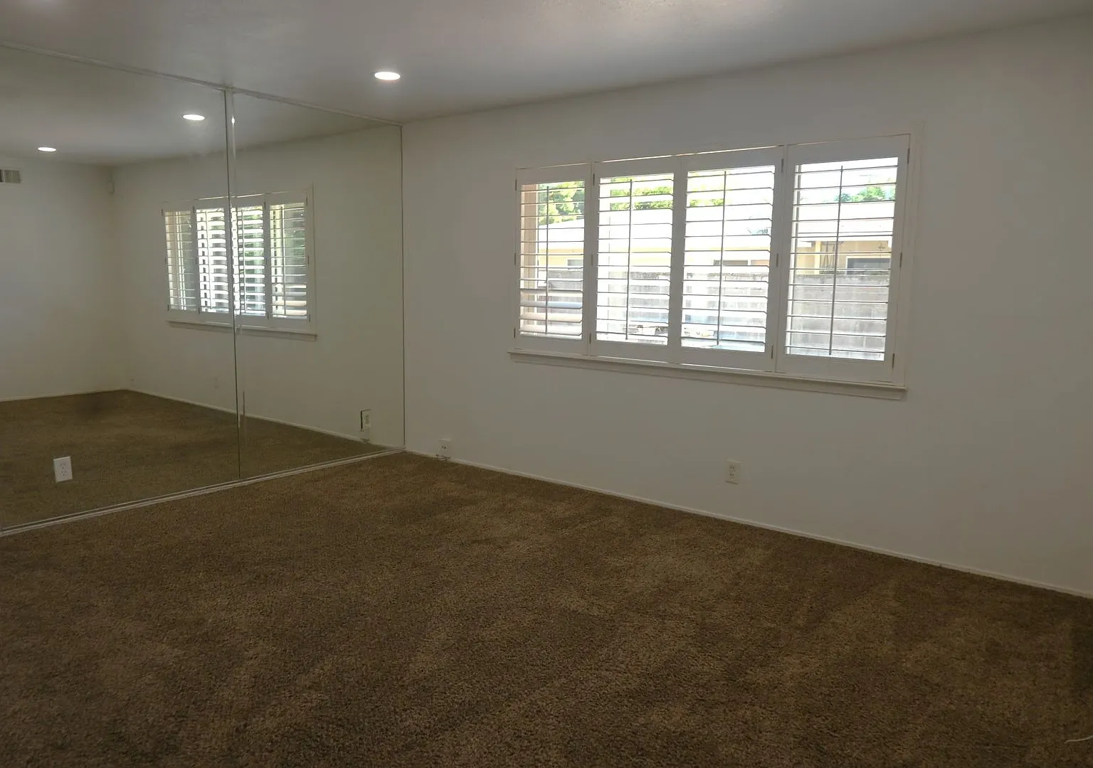Resident Benefit Package Property — Photo 3