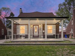 19985 Charest St, Detroit, MI 48234