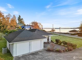2192 Yukon Harbor Rd SE, Pt Orchard, WA 98366