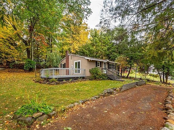 4th image of 88 Lakeview Dr