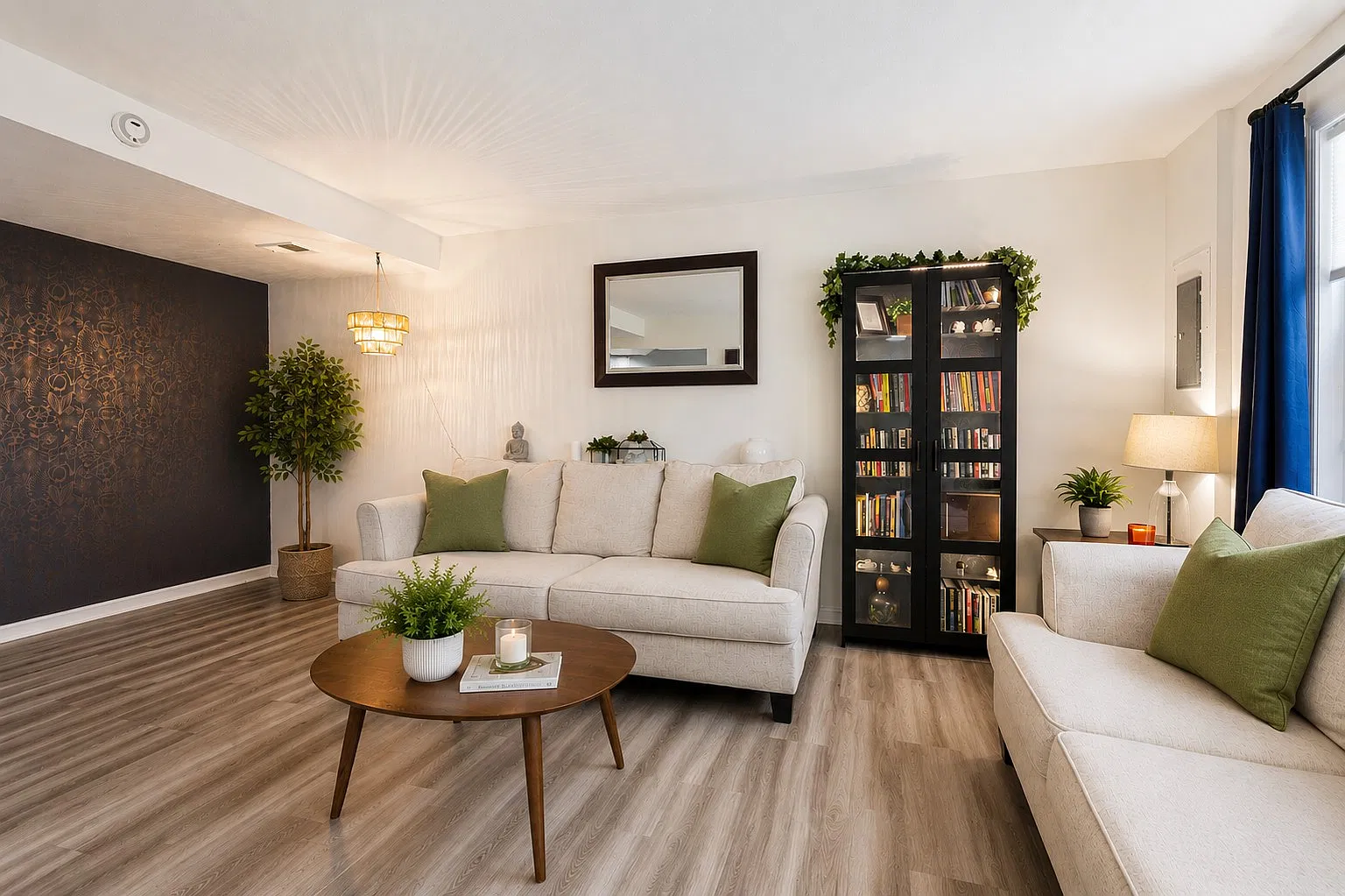 3 bed, 1320 sqft, $2,500 — Photo 4